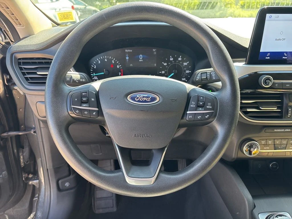 Used 2020 Gray Ford SE image 24