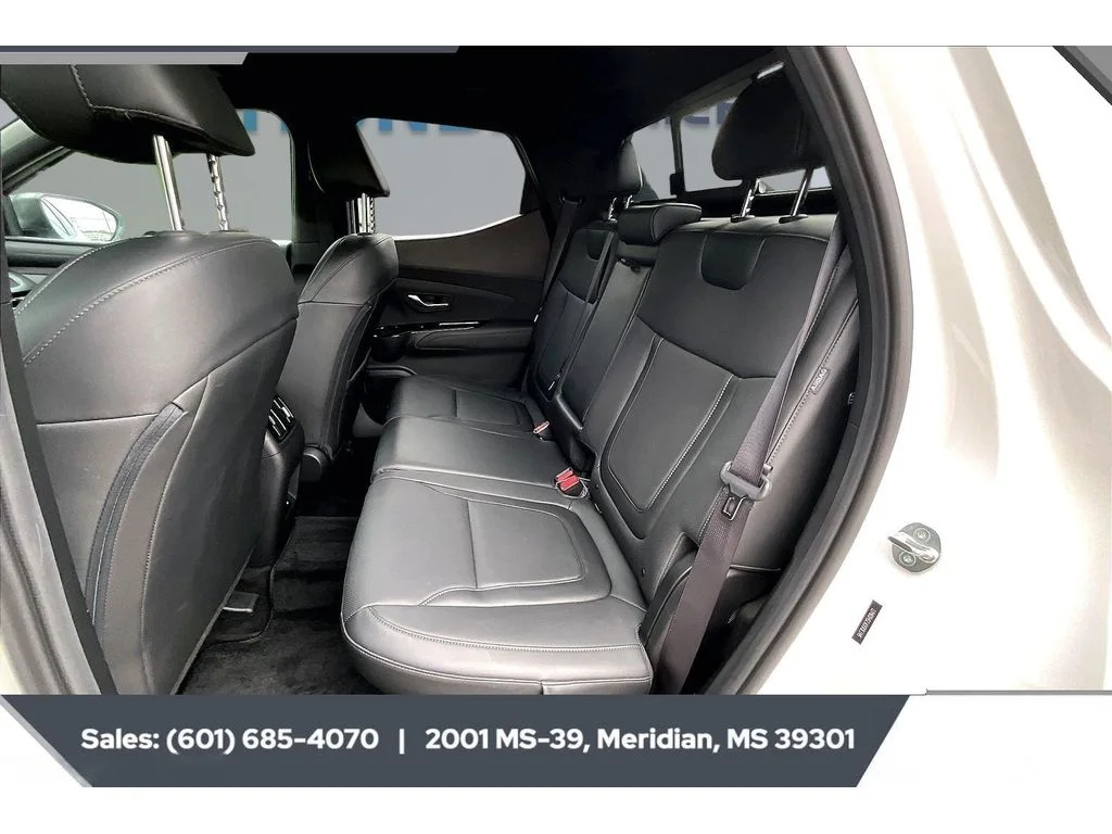 Used 2025 Atlas White Hyundai XRT image 18