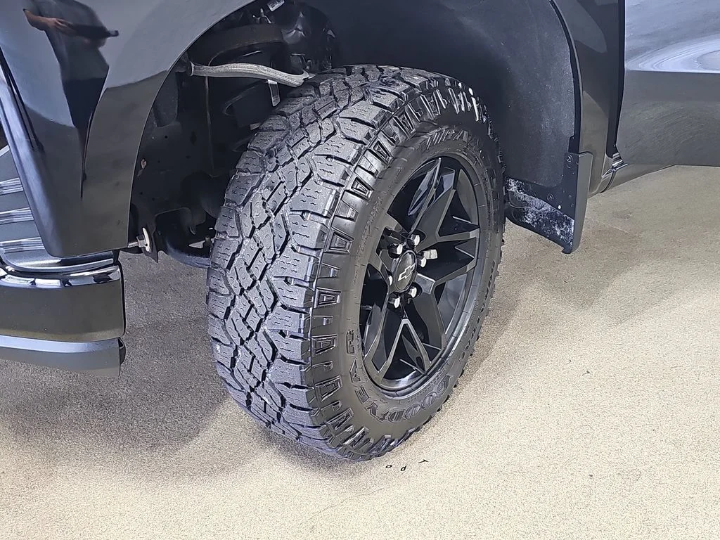 Certified Used 2020 Black Chevrolet LT Trail Boss image 36