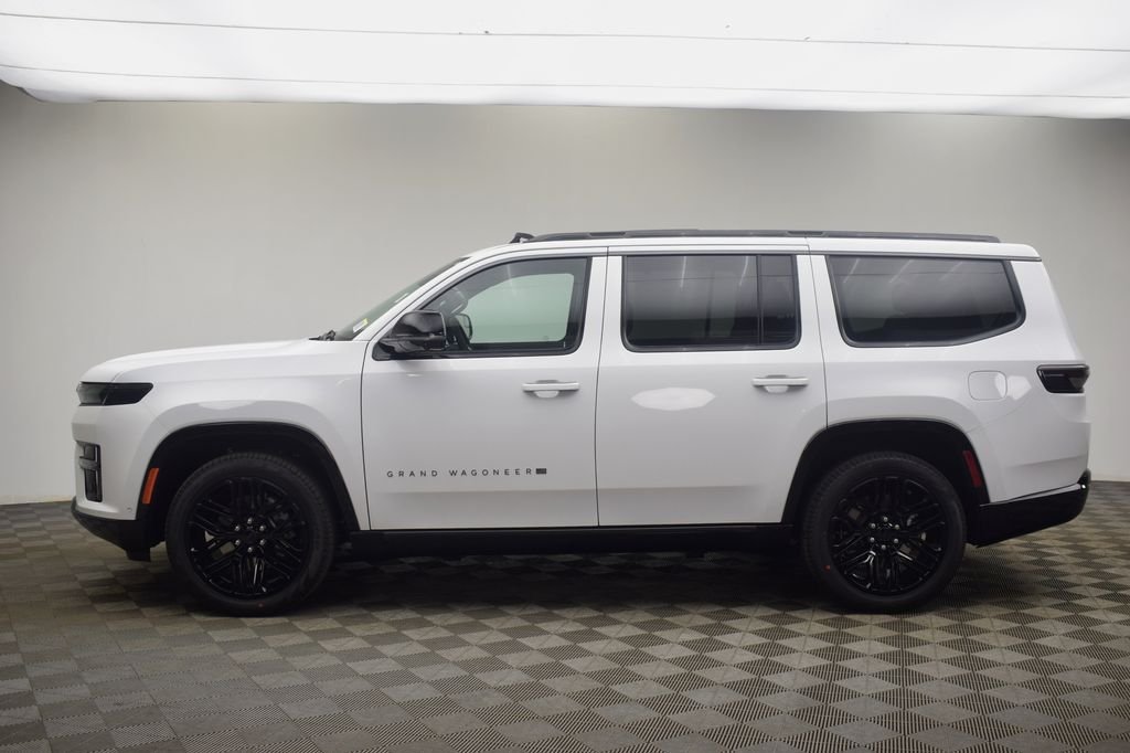 New 2026 Bright White Clear-Coat Exterior Paint Jeep Limited Reserve image 16