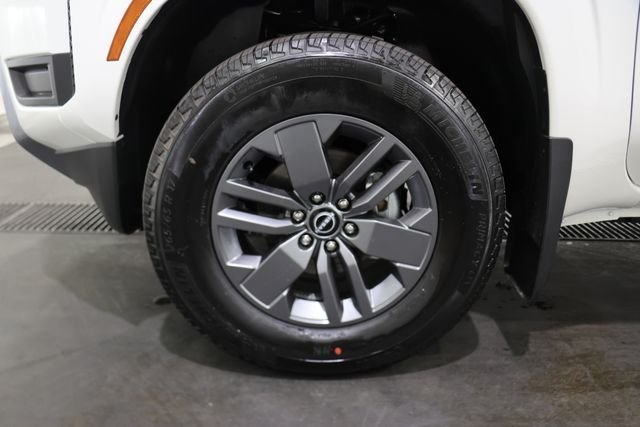 2026 Nissan Frontier SV - Photo 9
