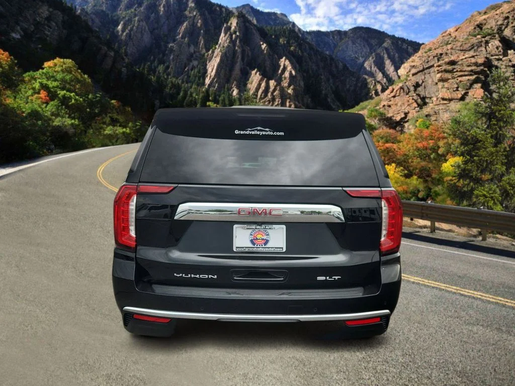 Used 2023 Black GMC SLT image 4