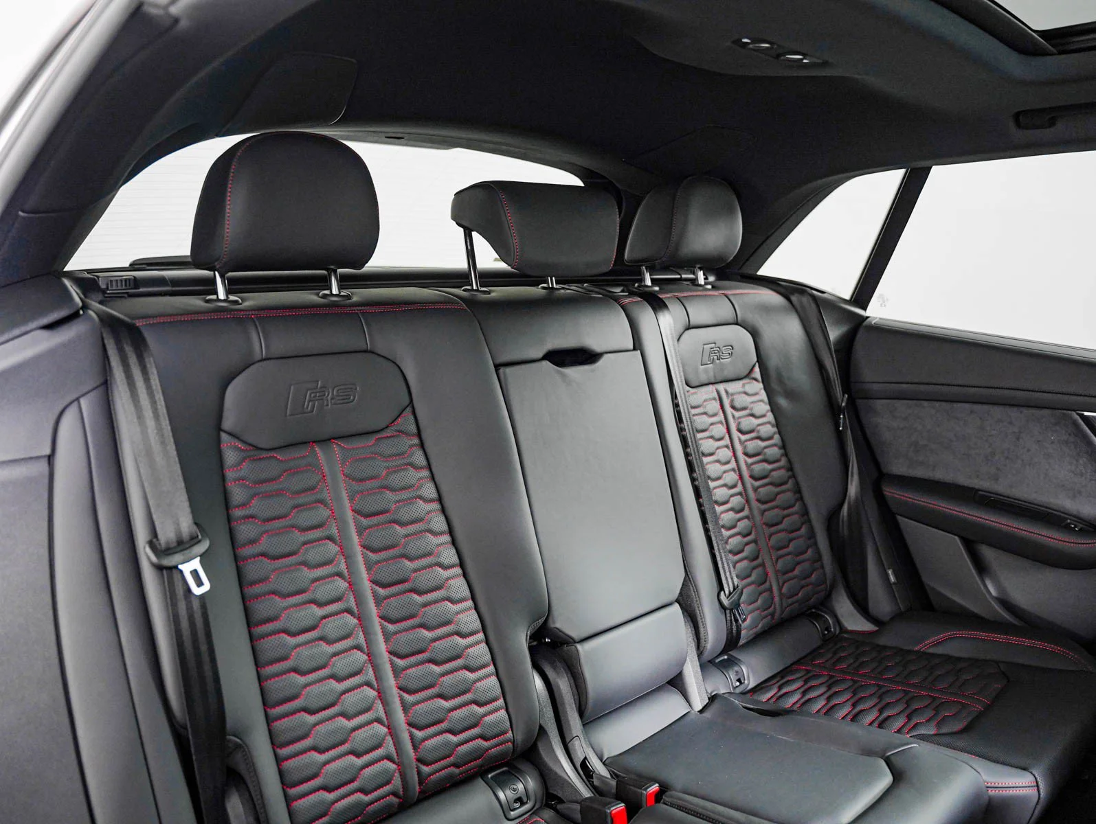 New 2026 Carrara White Audi performance image 13