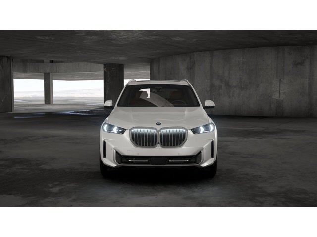 New 2026 Mineral White Metallic BMW xDrive40i image 3