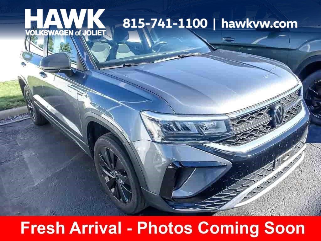 Used 2023 Platinum Gray Metallic Volkswagen S image 1