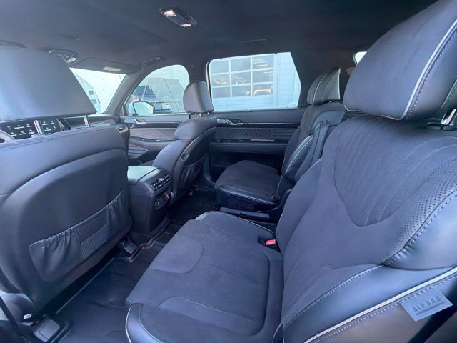 Used 2025 Black Hyundai Calligraphy Night Edition image 10