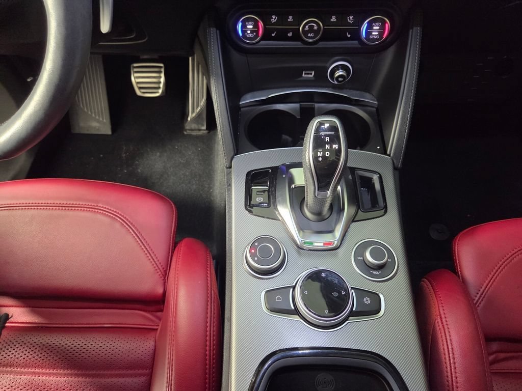 Used 2024 Milano White Alfa Romeo Veloce image 13