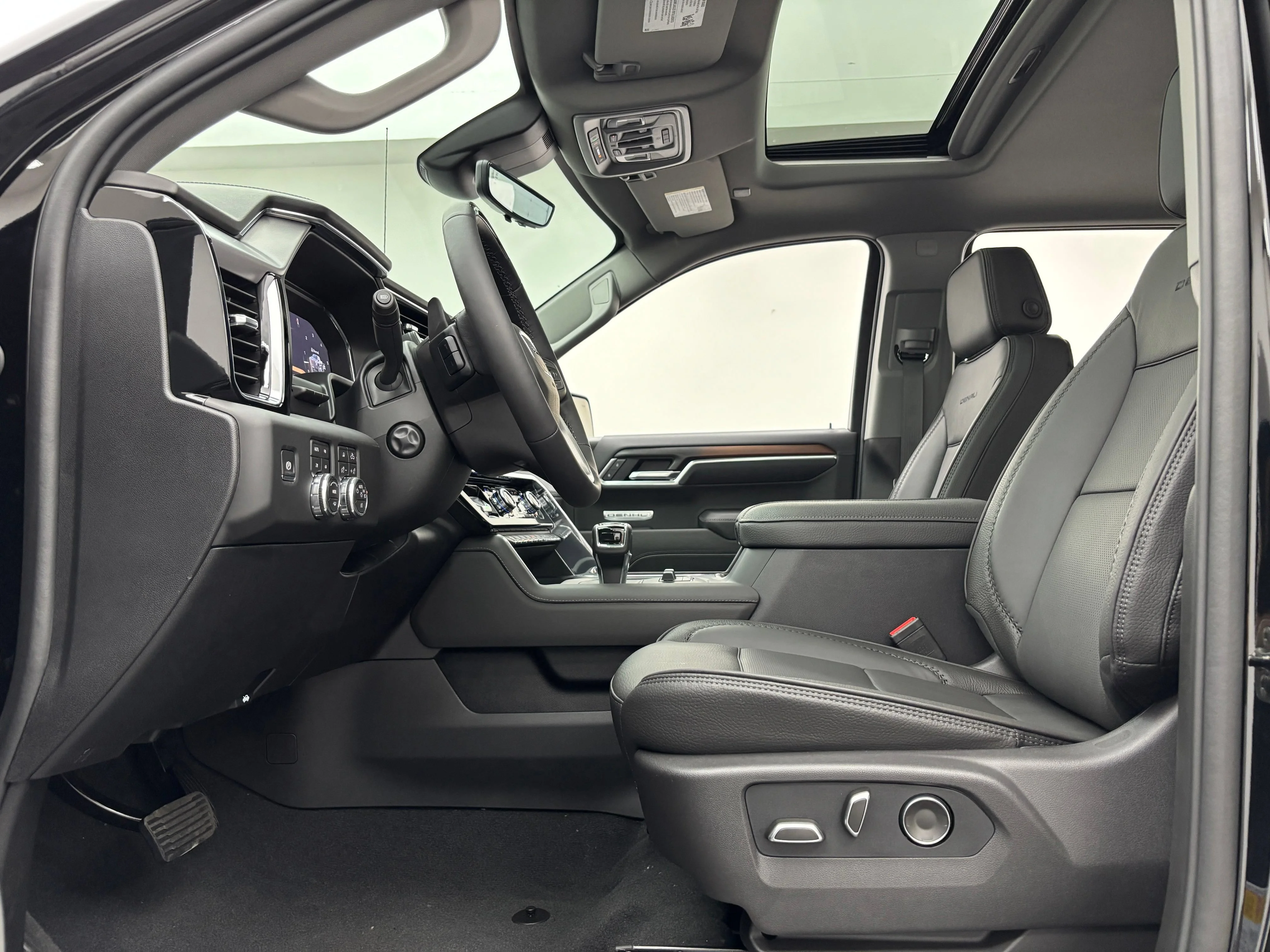 2026 GMC Sierra 1500 Denali - Photo 20
