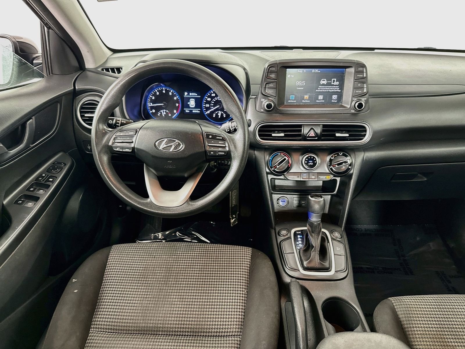Used 2019 Ultra Black Pearl Hyundai SE image 21