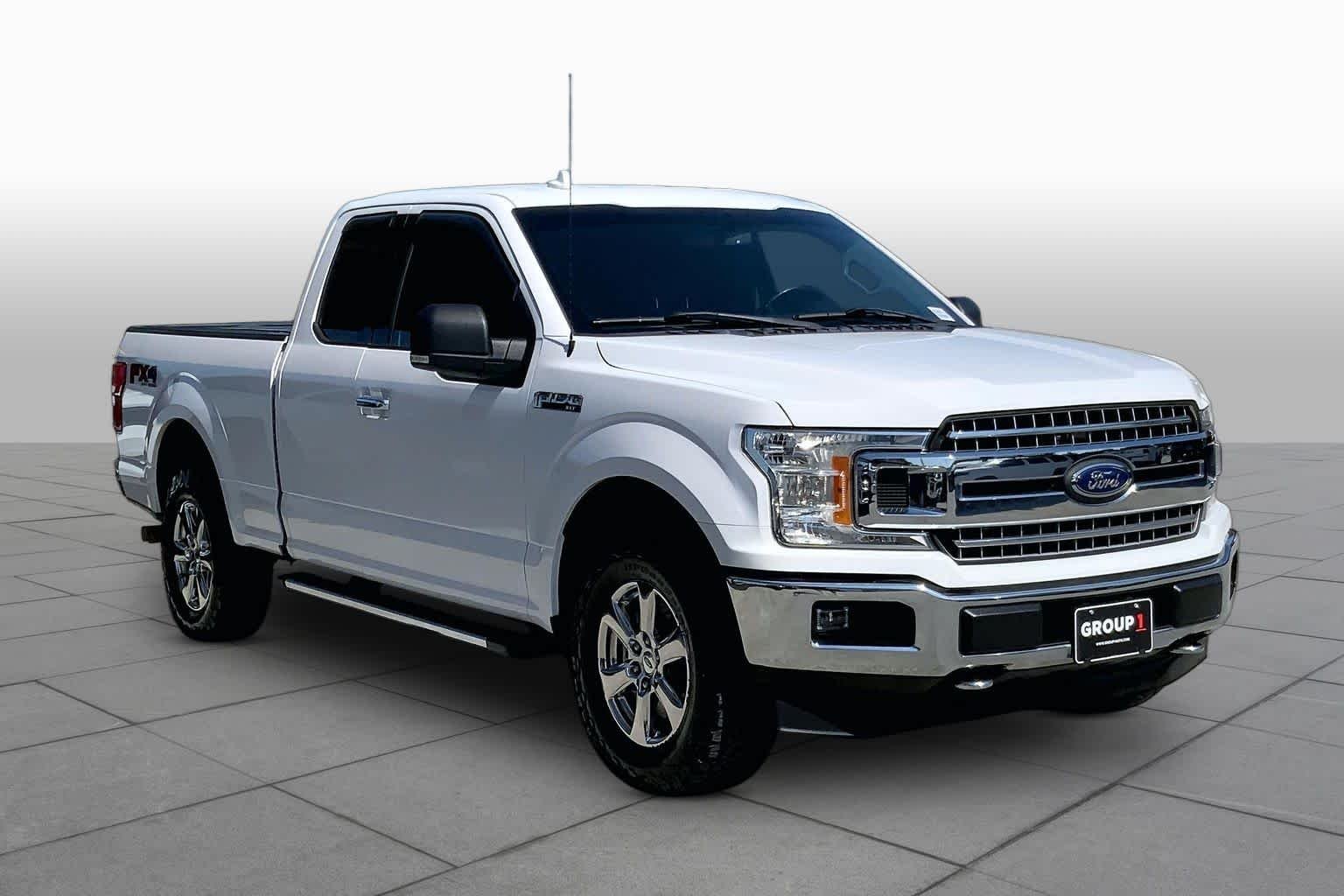 Used 2018 Oxford White Ford XLT image 3