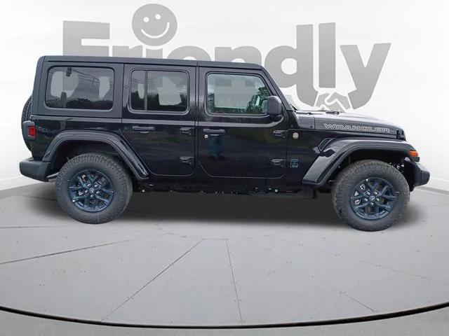 New 2026 Black Clear-Coat Exterior Paint Jeep 85th Anniversary Edition image 4