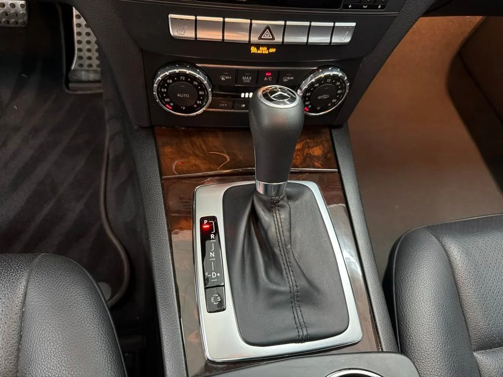 Used 2012 White Mercedes-Benz C 300 image 19