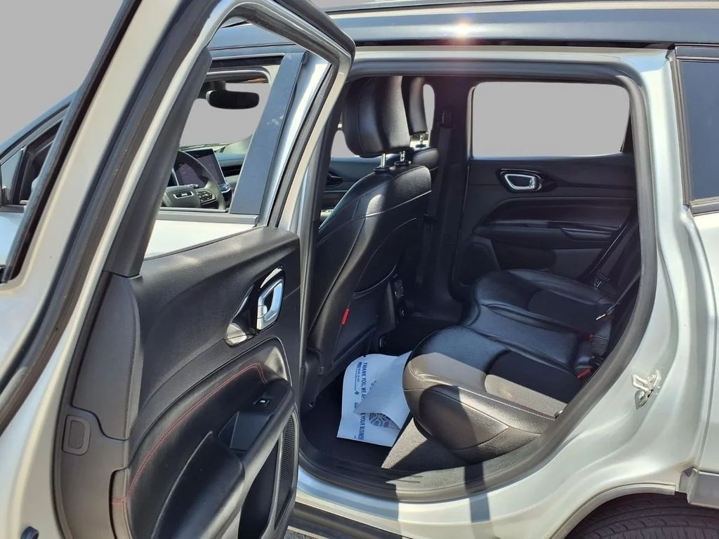 2025 Jeep Compass Trailhawk - Photo 24