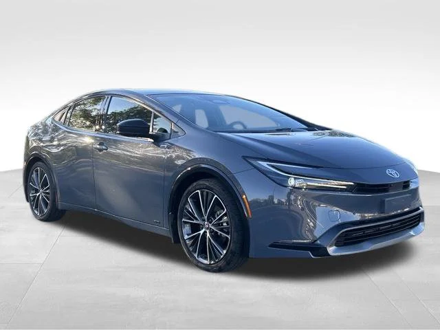 Used 2024 Gray Toyota Limited image 7
