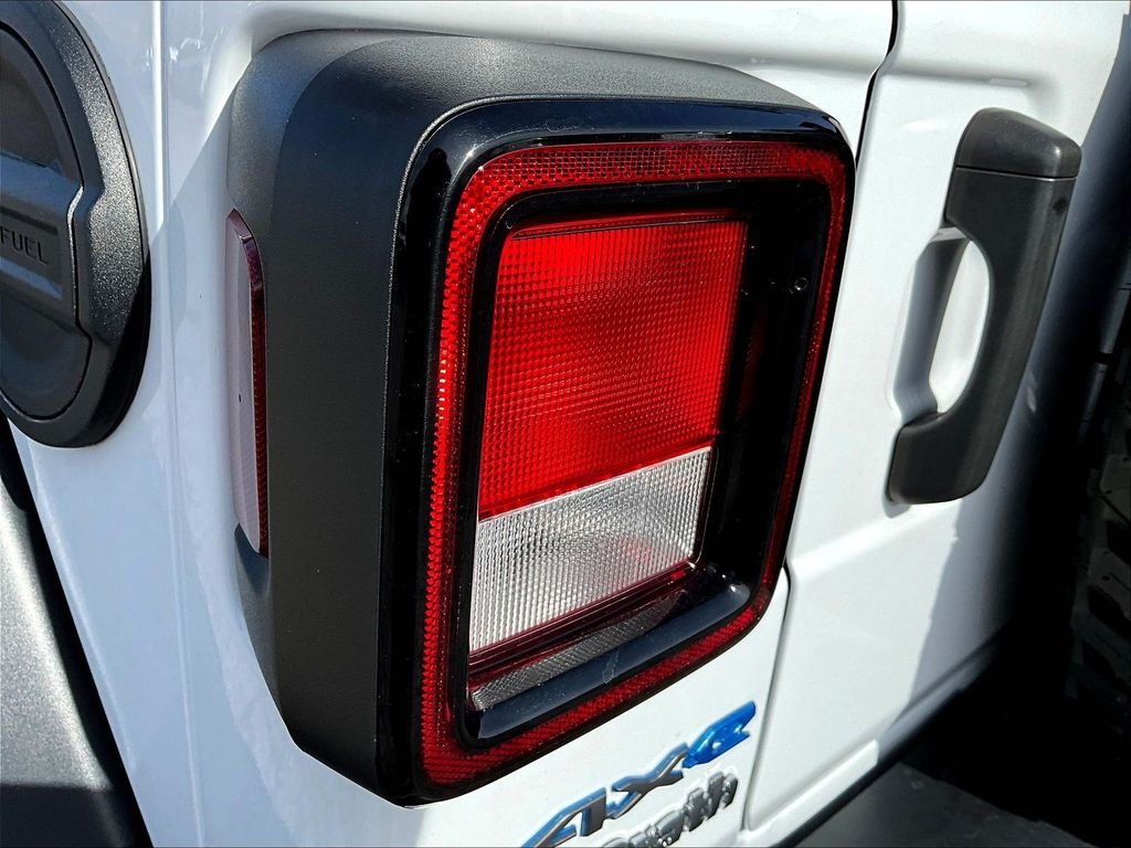 Used 2023 White Jeep Willys 4xe image 25