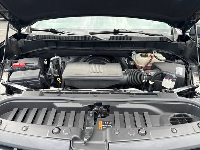 Used 2020 BLACK Chevrolet RST image 27