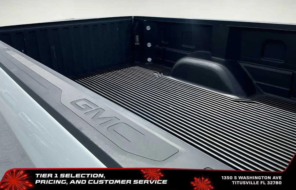 Used 2024 Summit White GMC Pro image 13