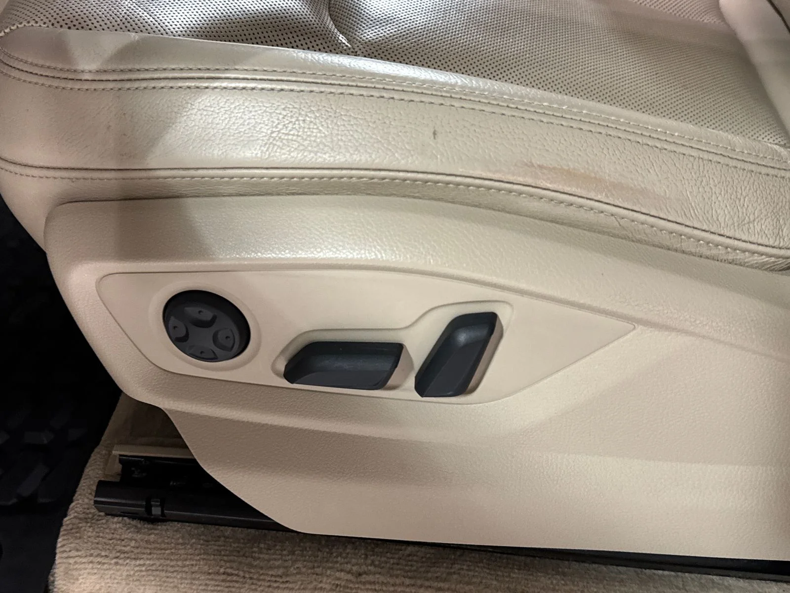 Used 2019 Glacier White Audi 55 Premium Plus quattro image 14