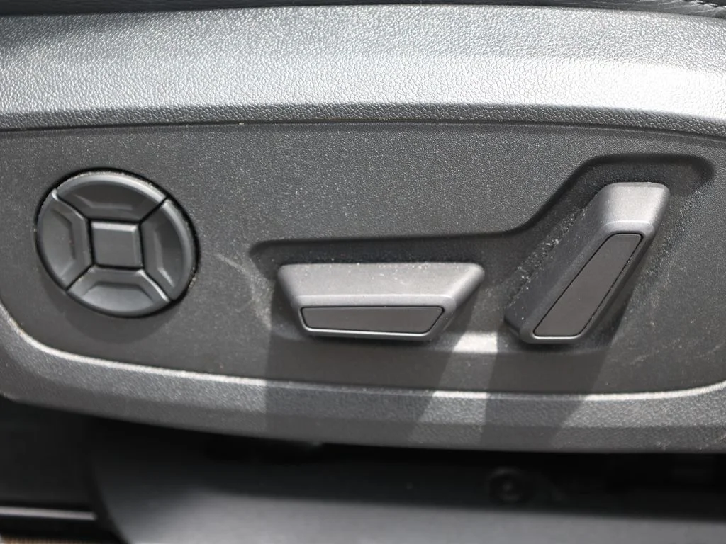 Used 2021 White Audi Premium image 16