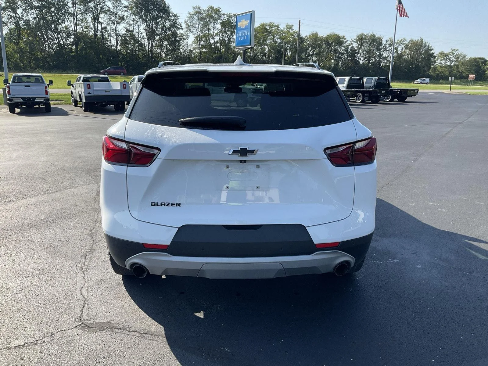 Used 2022 Summit White Chevrolet LT image 7