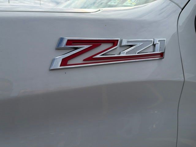 Used 2021 Summit White Chevrolet RST image 11