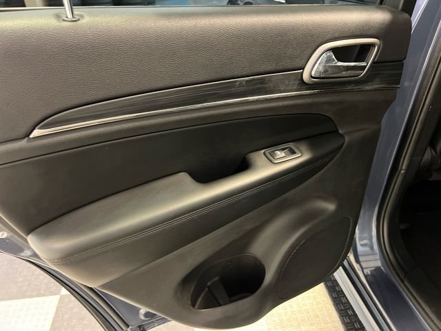 Used 2020 Blue Jeep Limited X image 18