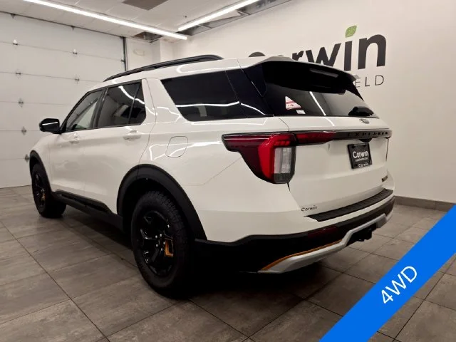 New 2026 Star White Metallic Tri-Coat Ford Tremor® image 3