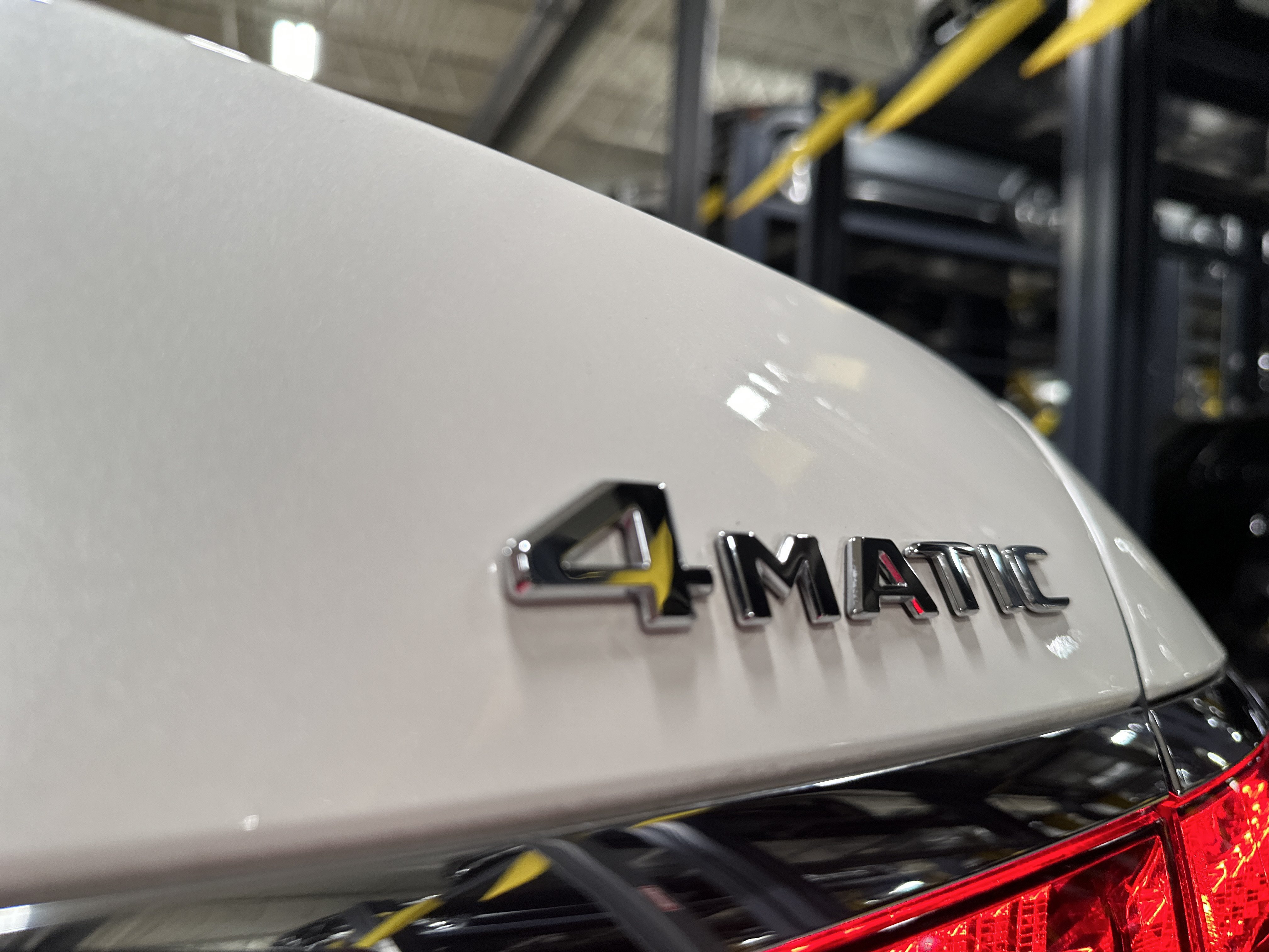 Certified Used 2023 MANUFAKTUR Diamond White Mercedes-Benz S 580 image 13