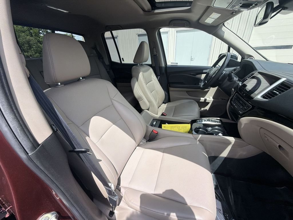 Used 2020 Red Honda RTL-E image 24