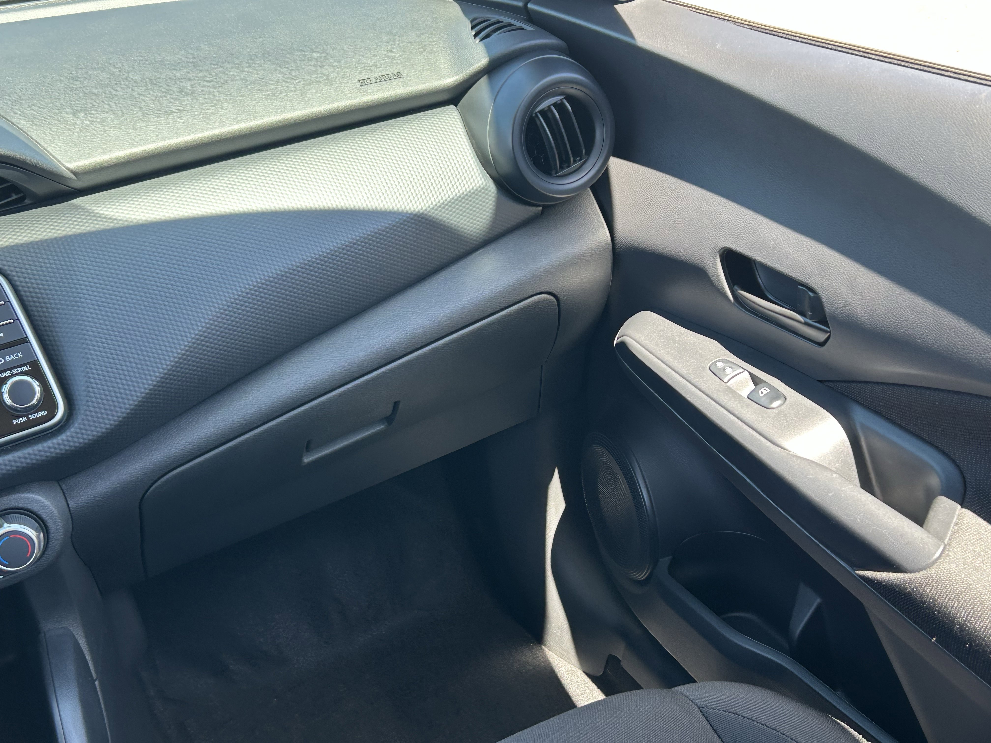 2023 Nissan Kicks S - Photo 17