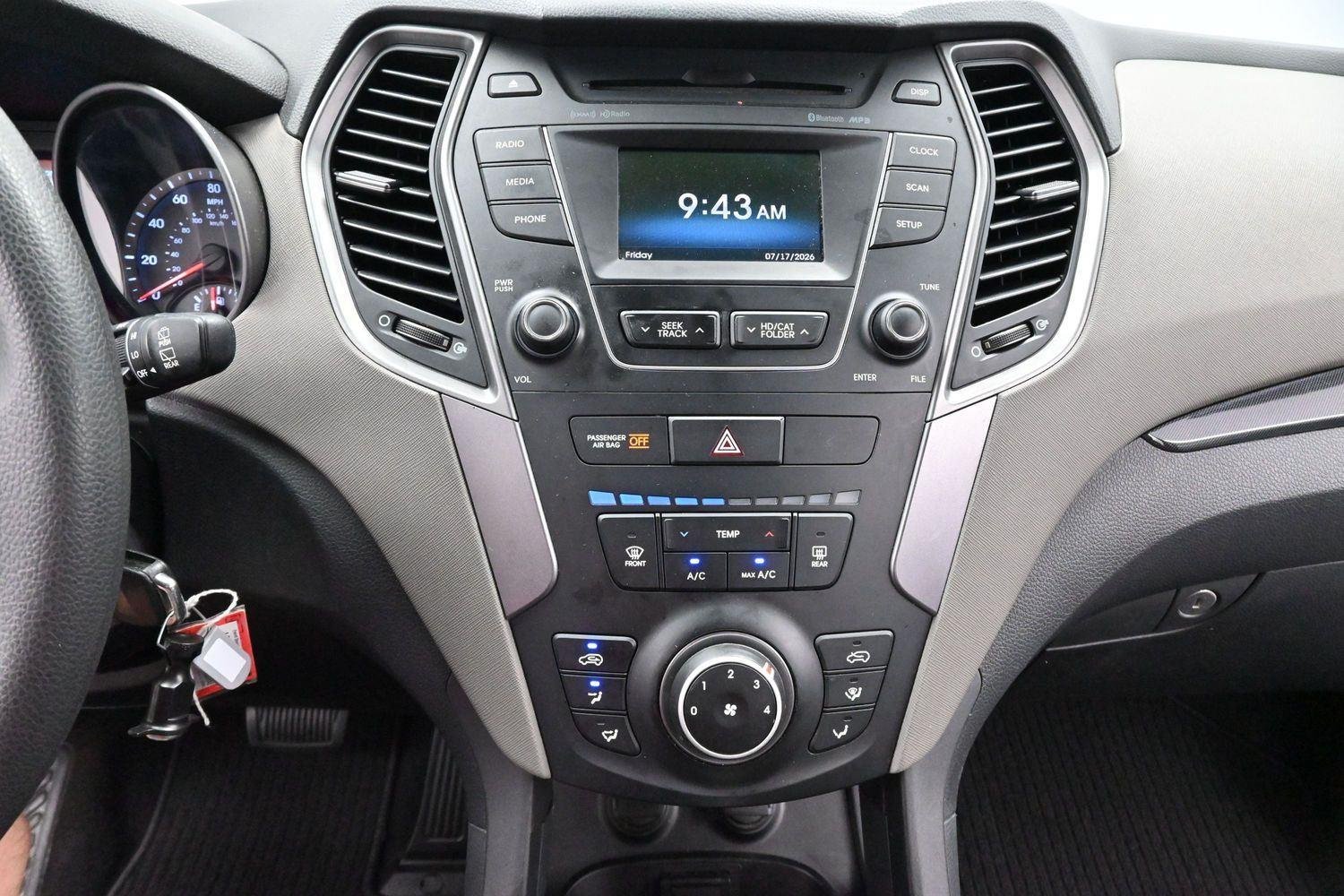 Used 2016 Twilight Black Hyundai FWD 4dr 2.4 image 25