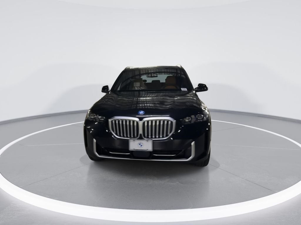 New 2026 Black Sapphire Metallic BMW xDrive50e image 3
