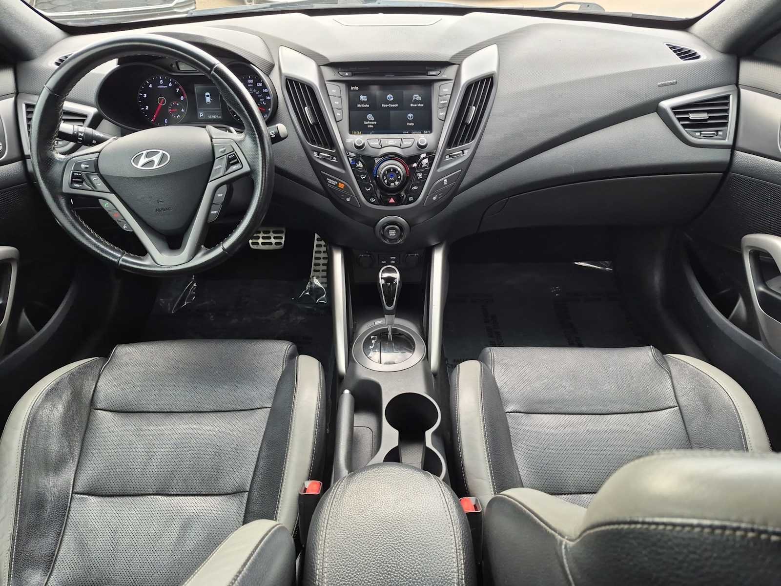 Used 2016 Elite White Hyundai Turbo image 15