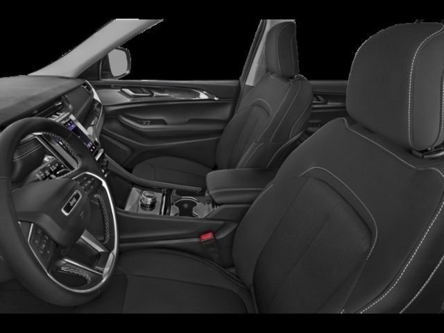 Used 2023 White Jeep Laredo image 6