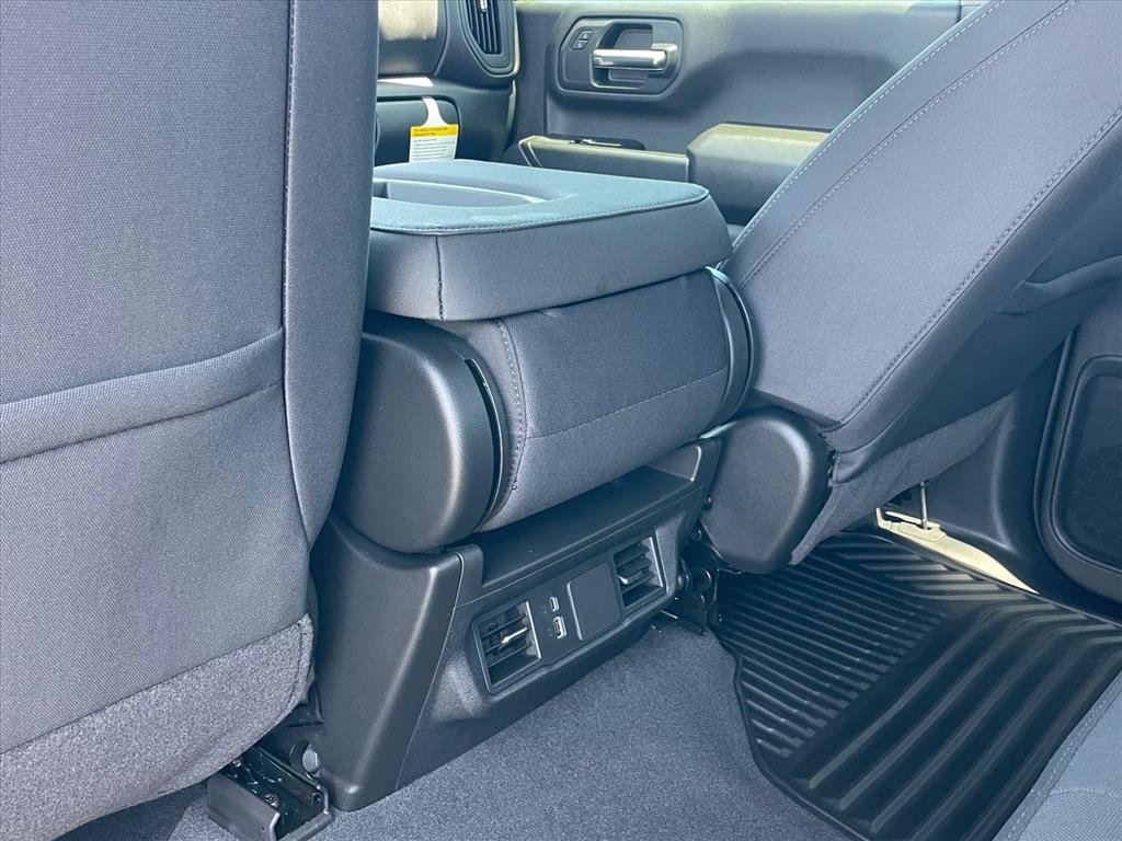 2026 Chevrolet Silverado 2500 HD Custom - Photo 25