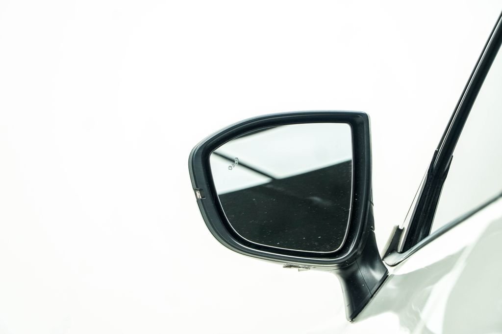 Used 2024 White Nissan Rock Creek image 16