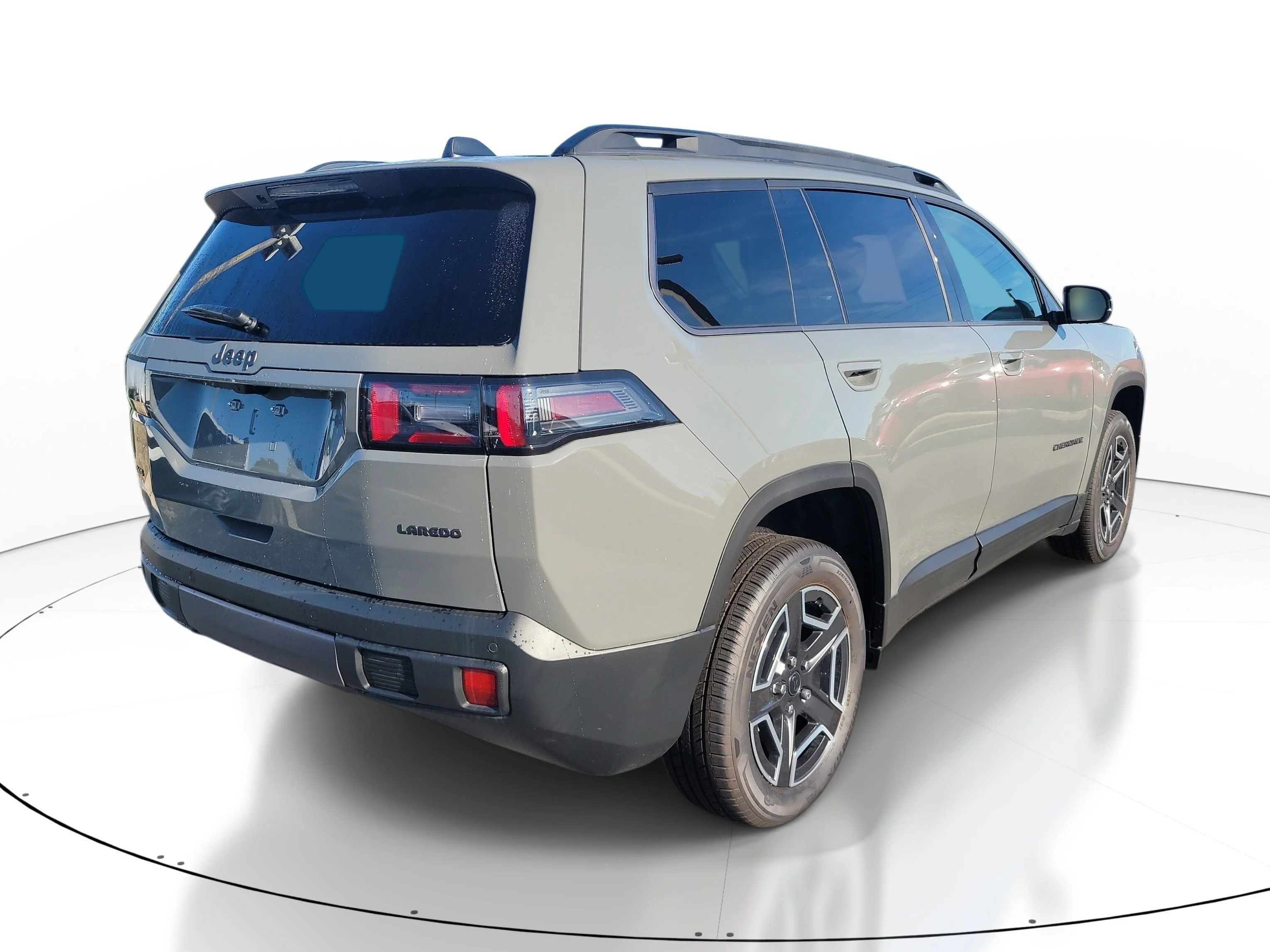 New 2026 Sting-Gray Clearcoat Jeep Laredo image 6