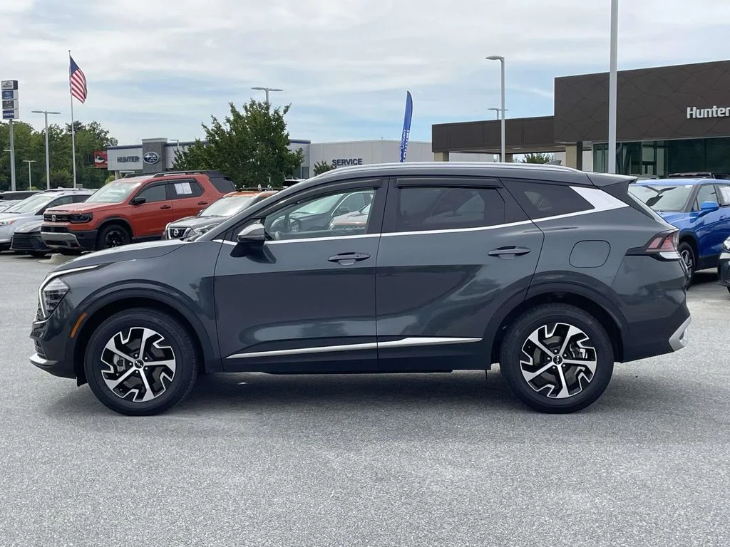 Used 2024 Gravity Gray Kia EX image 26