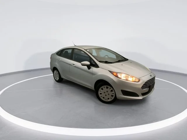 Used 2016 Silver Ford S image 8