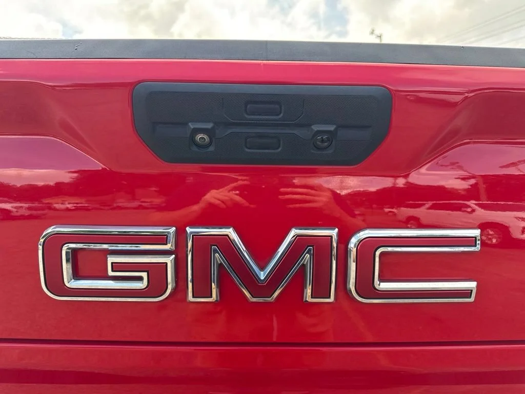 Used 2021 Cardinal Red GMC AT4 image 42