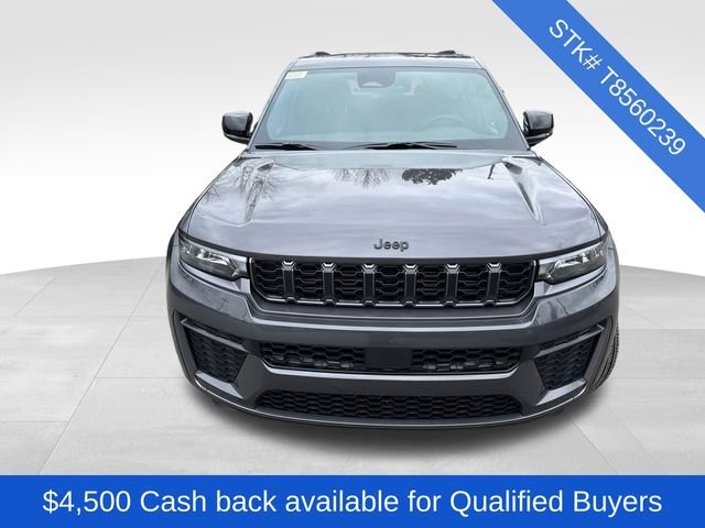 New 2026 Baltic Gray Metallic Clearcoat Jeep Laredo Altitude image 2