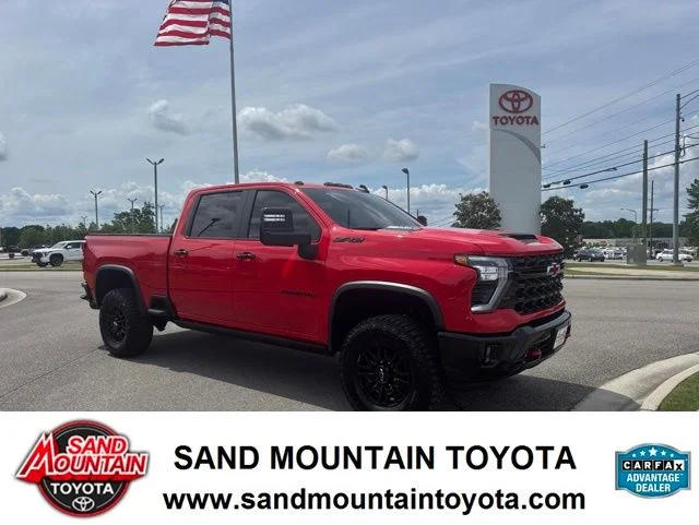 2026 Chevrolet Silverado HD ZR2 4WD Crew Cab Standard Box's photo