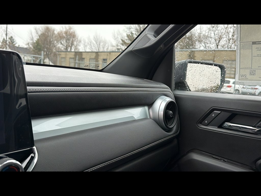 2026 Chevrolet Colorado LT - Photo 16