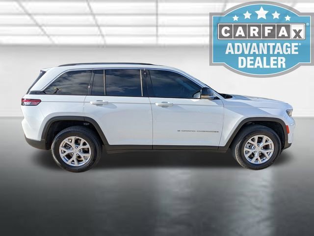 Used 2023 White Jeep Limited image 33