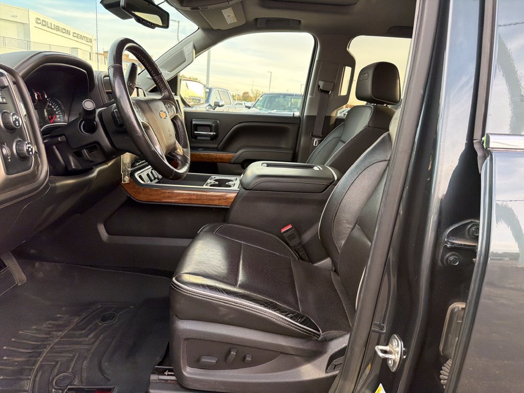Certified Used 2017 GRAPHITE METALLIC Chevrolet High Country image 9