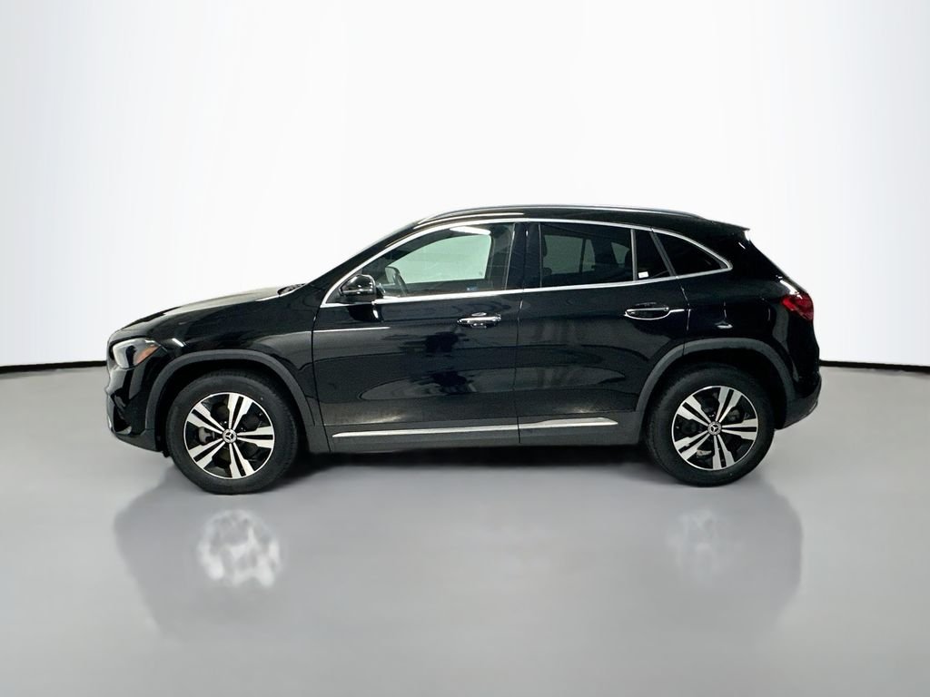 Certified Used 2024 Black Mercedes-Benz GLA 250 image 2