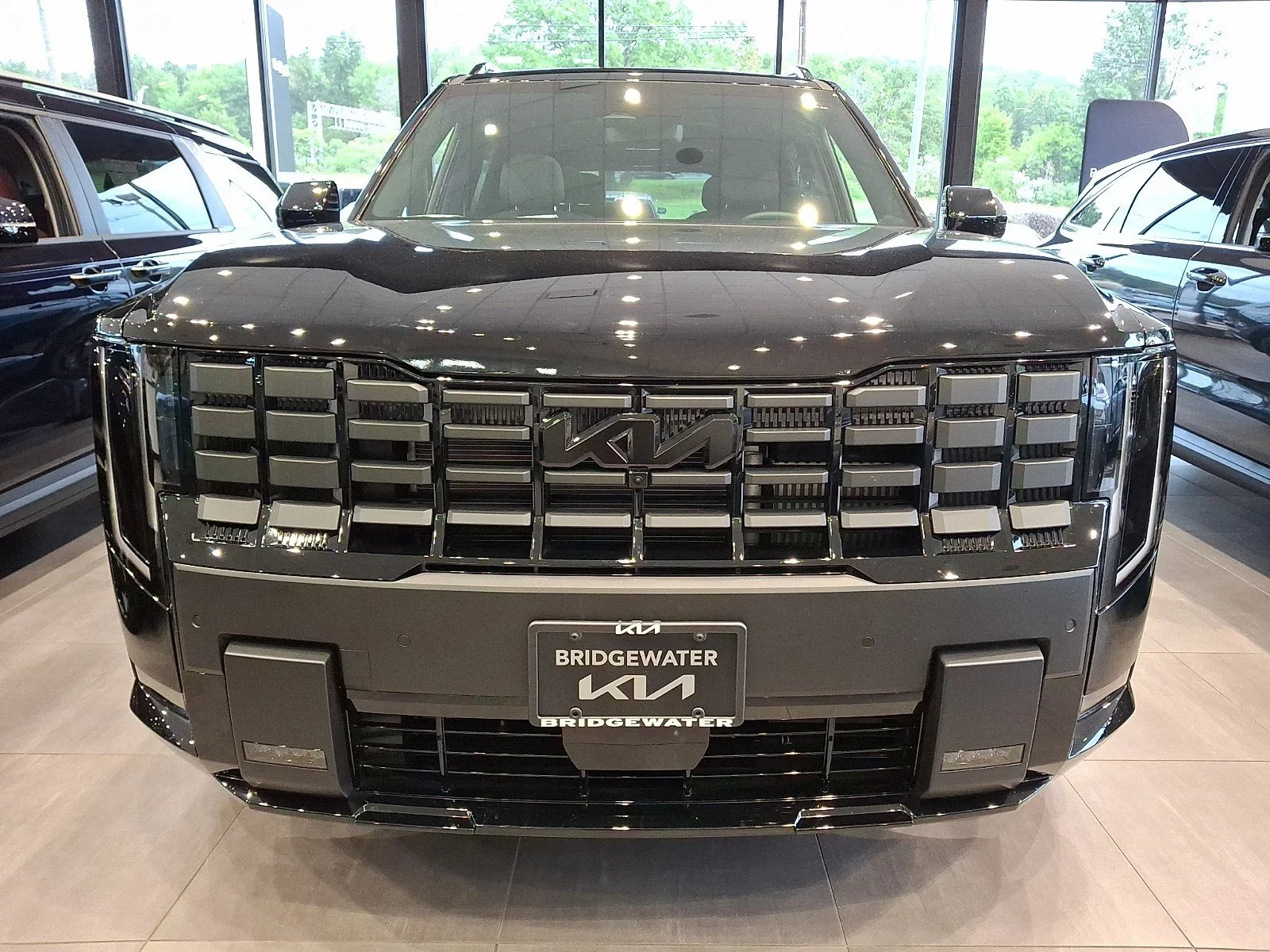New 2027 Ebony Black Kia X-LINE SX PRESTIGE image 2