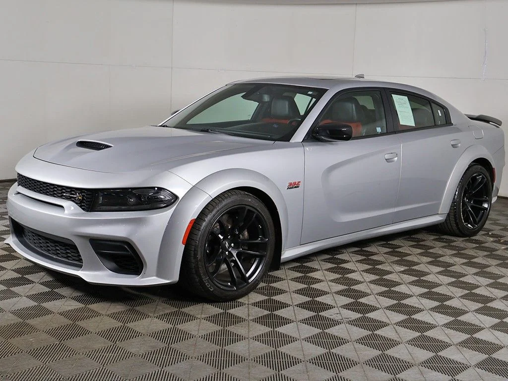 Used 2023 Silver Dodge R/T Scat Pack Widebody image 6
