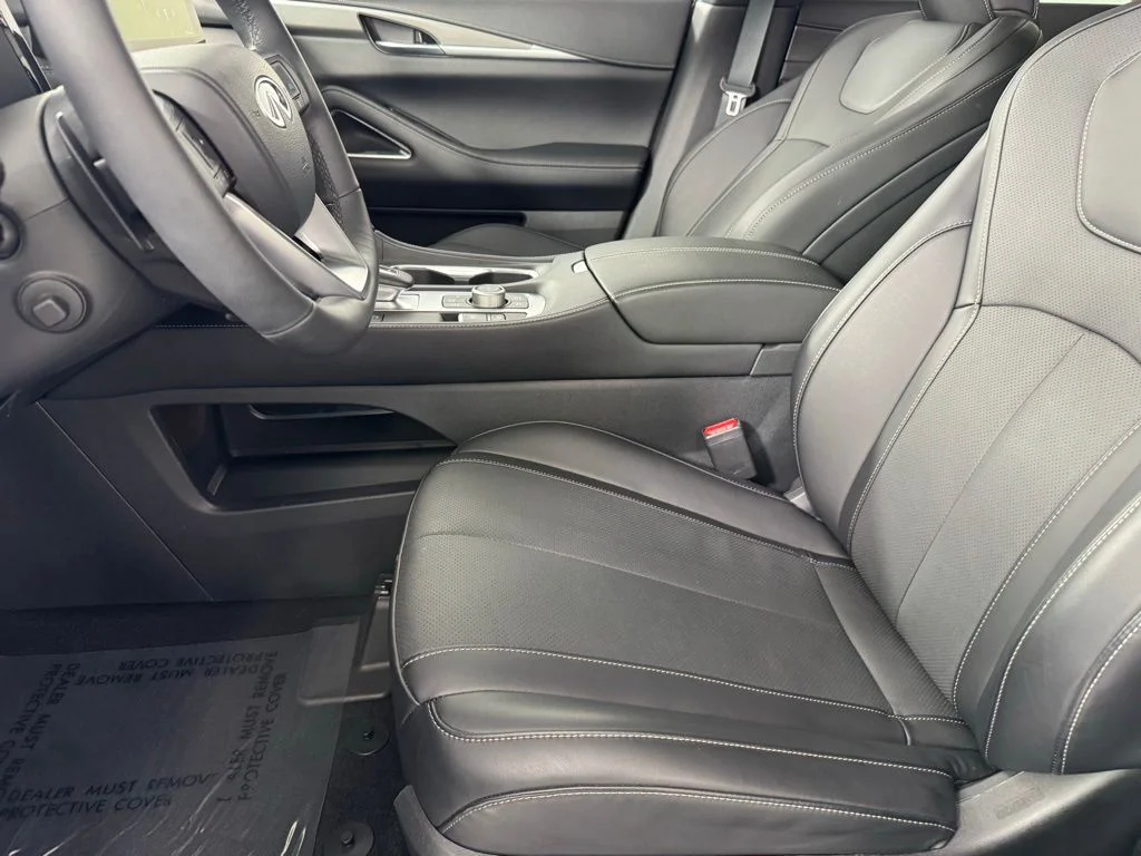 Certified Used 2026 Gray INFINITI LUXE image 16