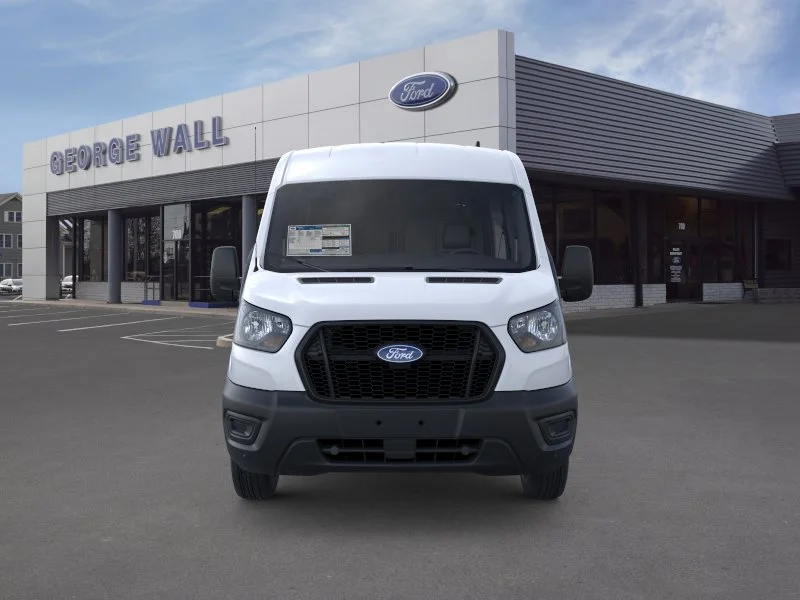 New 2026 Oxford White Ford Cargo Van image 27